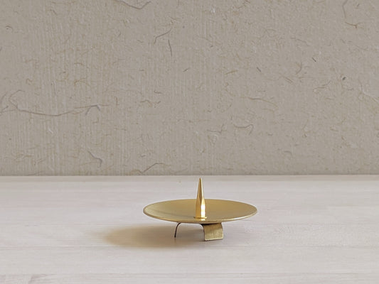 A Simple Brass Round Candleholder Designed Specifically for Japanese Candles