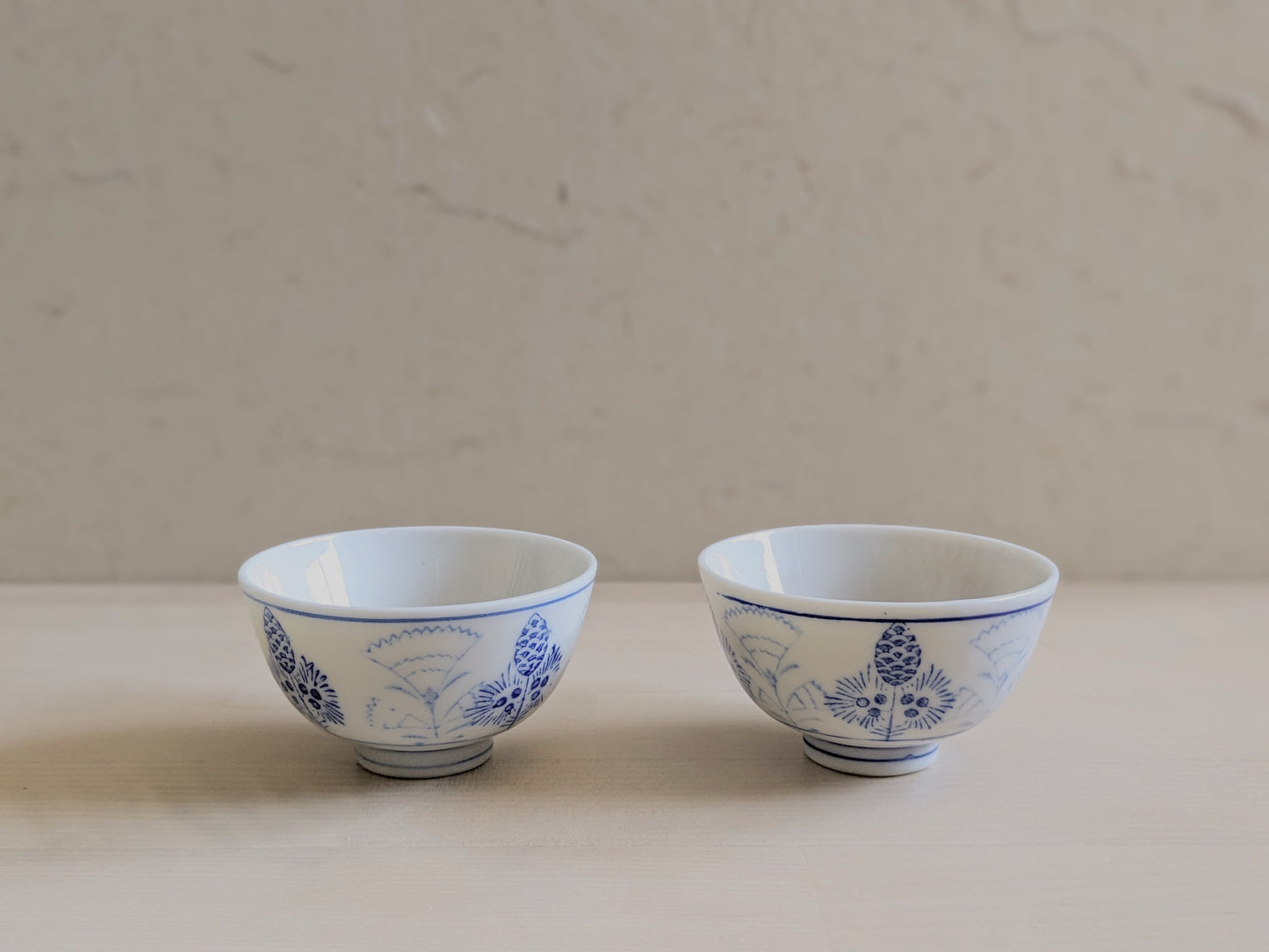 Vintage guinomi sake cup with Art-Deco design, set of two