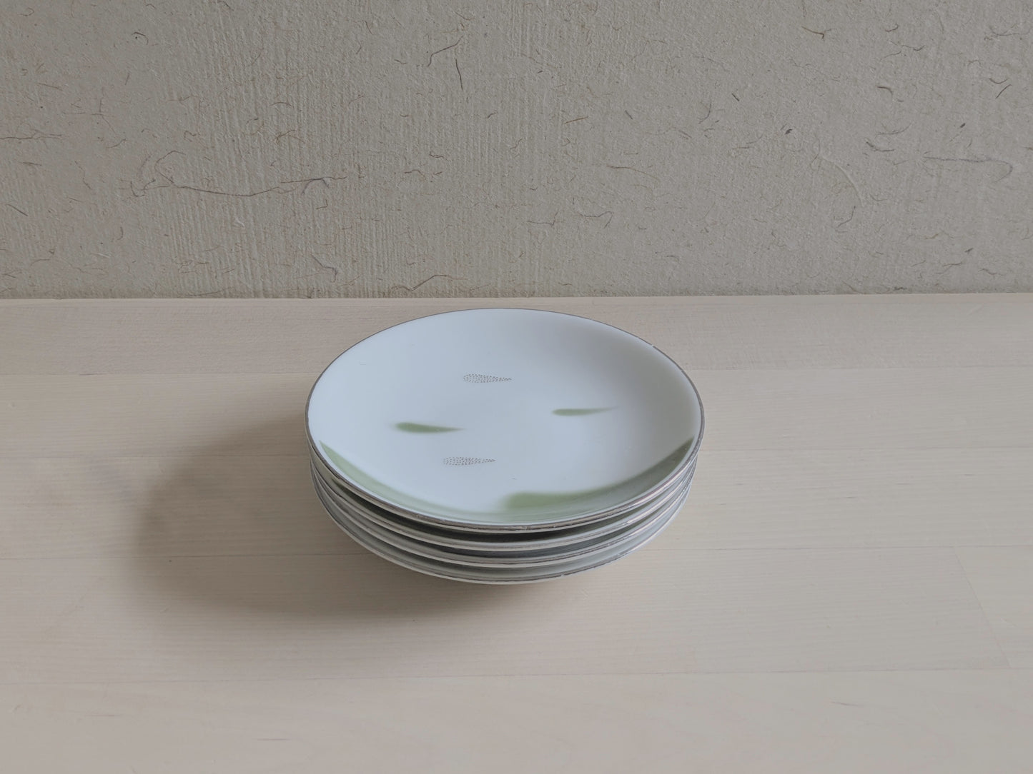 Vintage modern design small plate, set of four