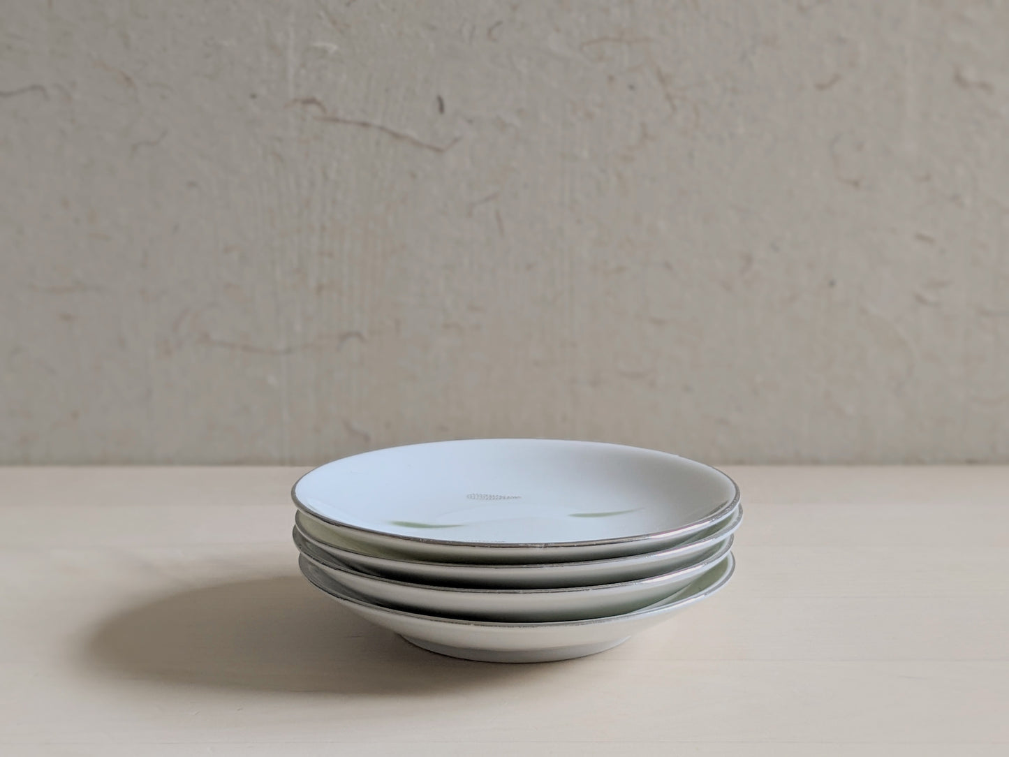 Vintage modern design small plate, set of four